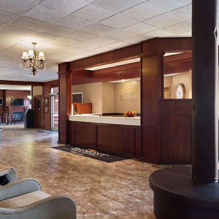 Hotel Baymont By Wyndham Mandan Bismarck Area Esterno foto