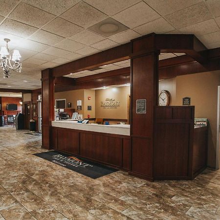 Hotel Baymont By Wyndham Mandan Bismarck Area Esterno foto