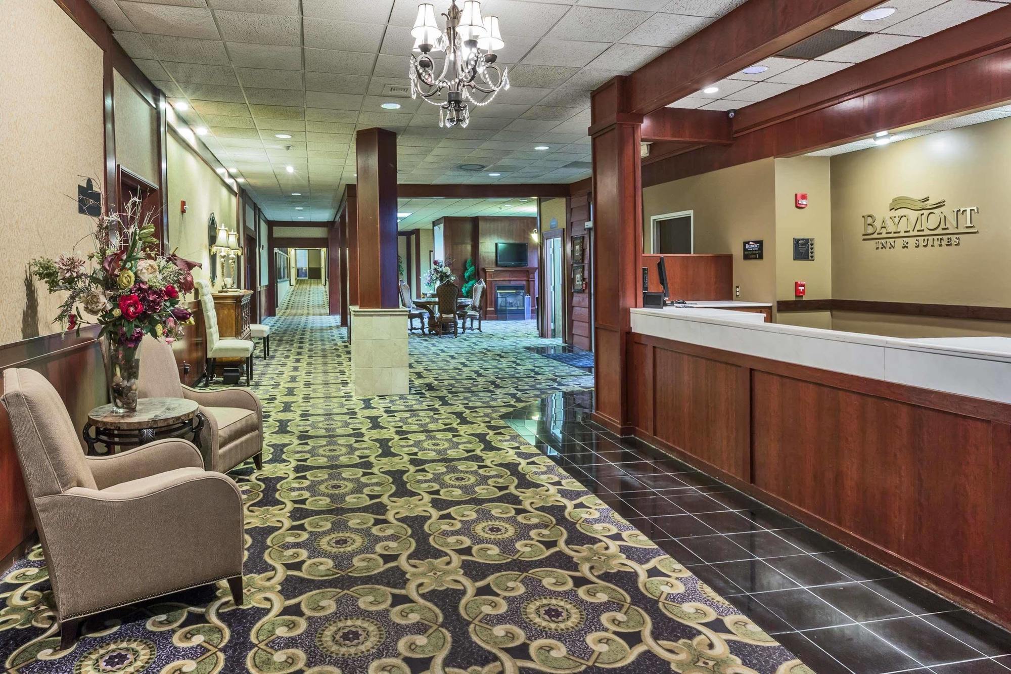 Hotel Baymont By Wyndham Mandan Bismarck Area Esterno foto